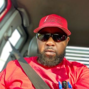 Meet your Posher, Leonard